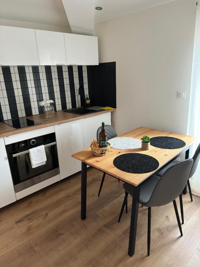 Katrine Appartement Saint-Etienne  Buitenkant foto